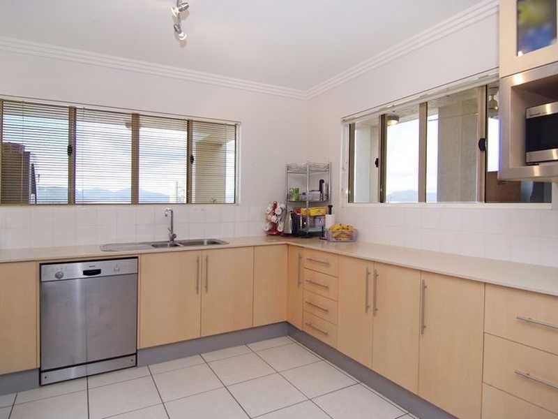 22/79 Spence Street, Cairns City QLD 4870