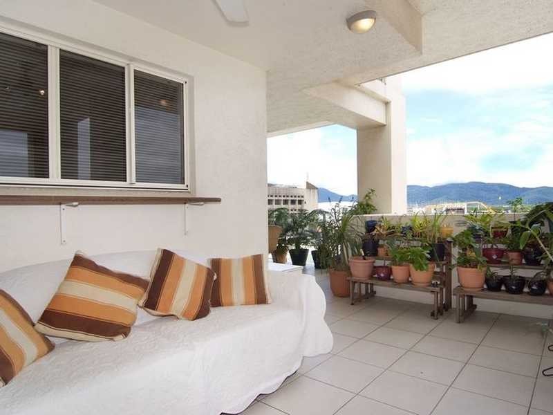 22/79 Spence Street, Cairns City QLD 4870