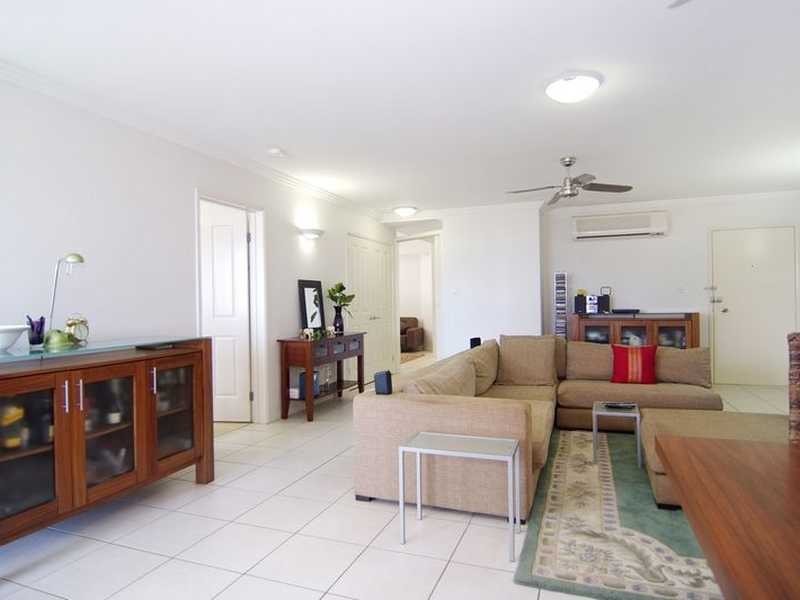 22/79 Spence Street, Cairns City QLD 4870