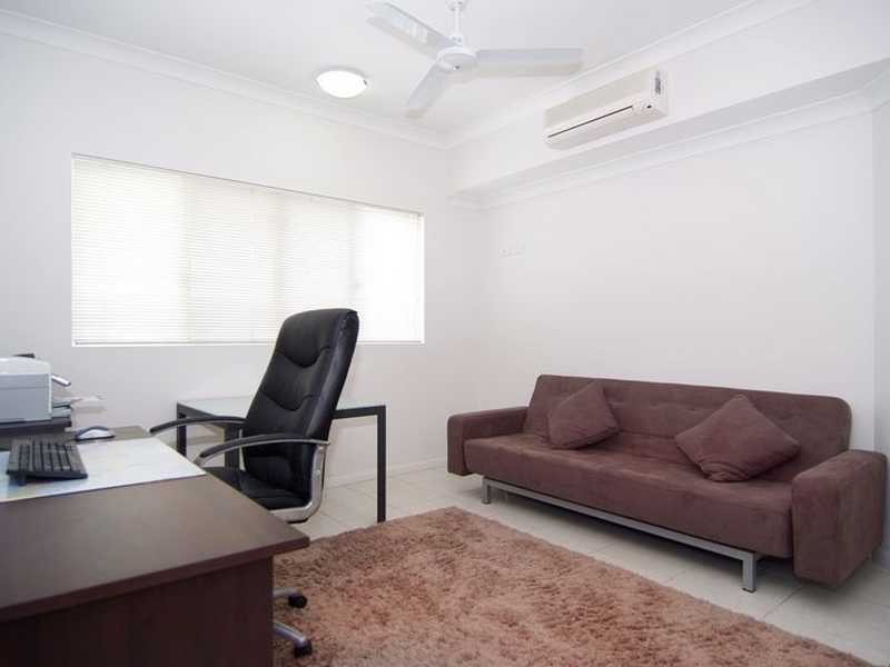 22/79 Spence Street, Cairns City QLD 4870