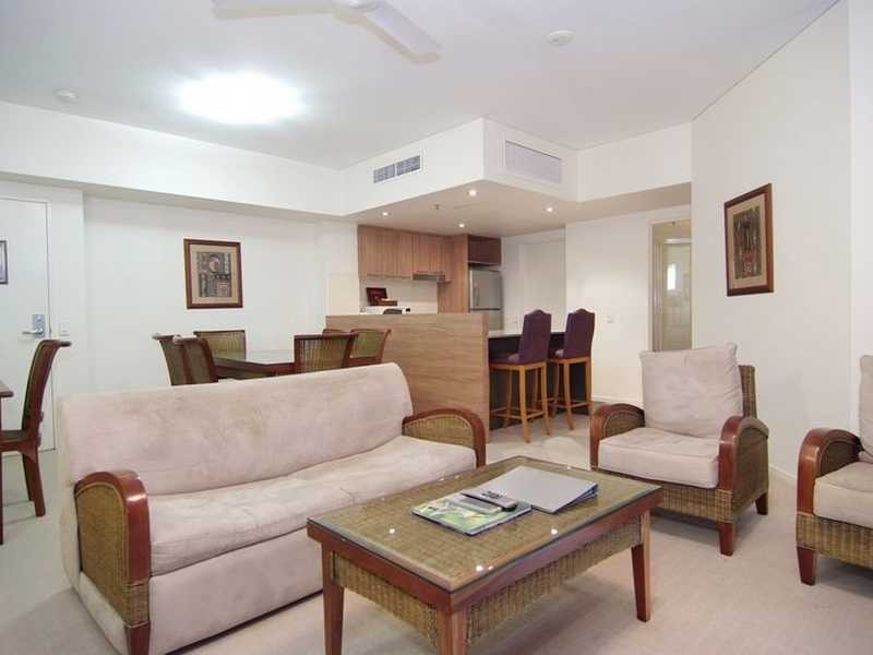 1002/99 Esplanade, Cairns City QLD 4870