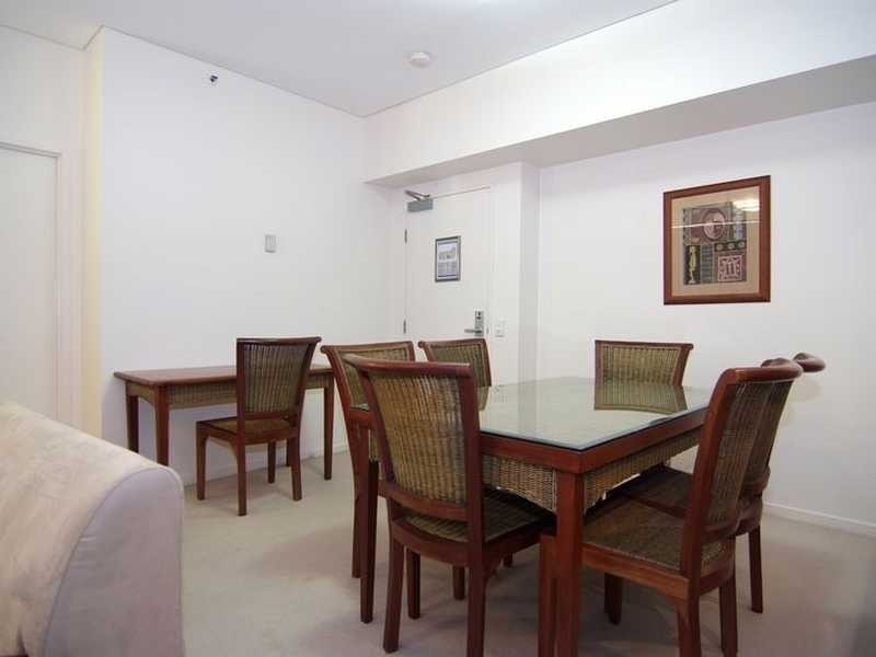 1002/99 Esplanade, Cairns City QLD 4870