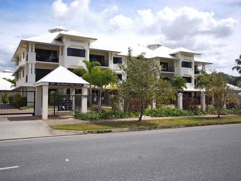 24/293 Esplanade, Cairns North QLD 4870