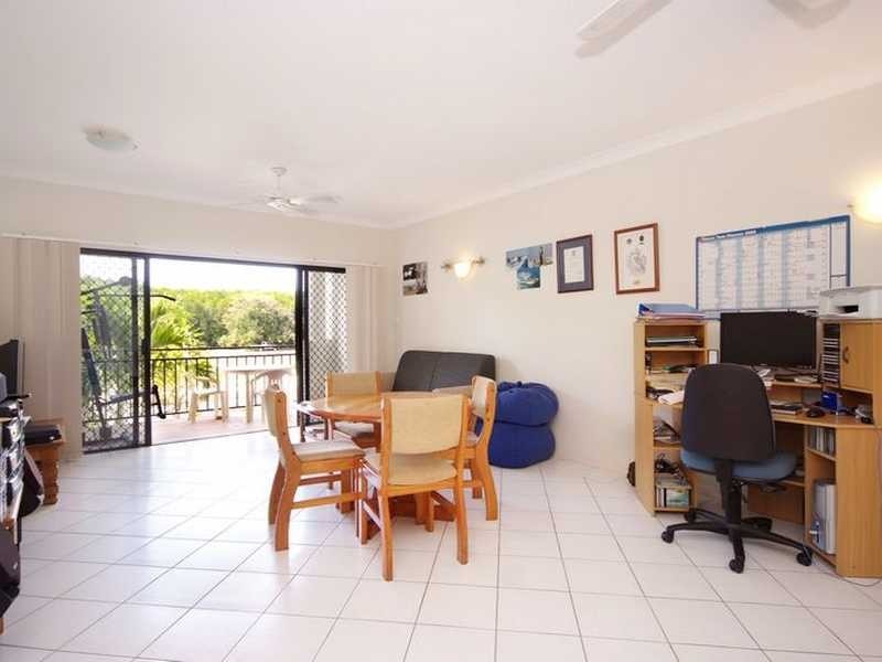 24/293 Esplanade, Cairns North QLD 4870