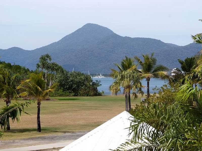 24/293 Esplanade, Cairns North QLD 4870