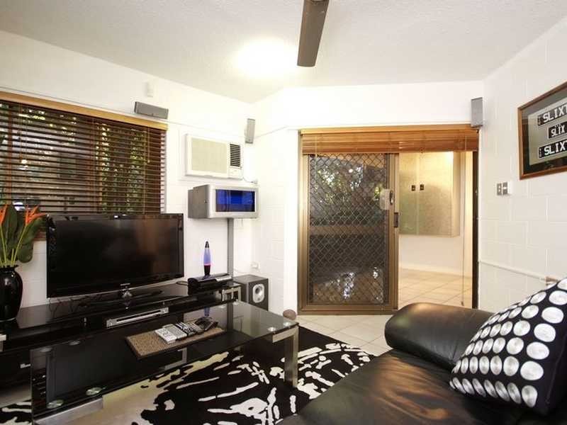 1/40 Moody Street, Cairns QLD 4870