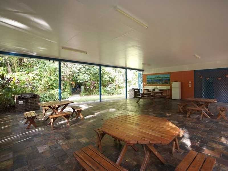 1/40 Moody Street, Cairns QLD 4870