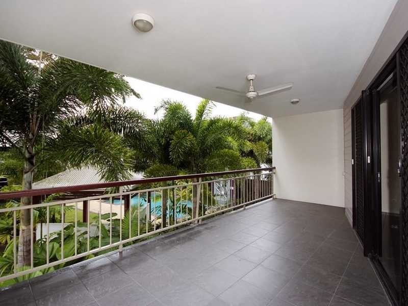 19/351 Lake Street, Cairns North QLD 4870