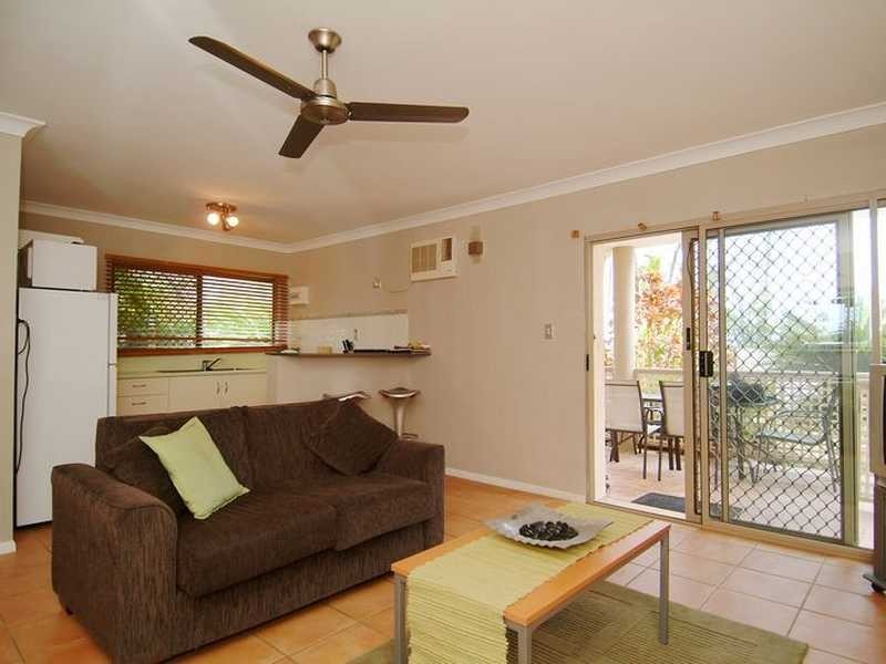 2/39 Arlington Esplanade, Clifton Beach QLD 4879