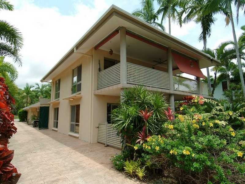 2/39 Arlington Esplanade, Clifton Beach QLD 4879