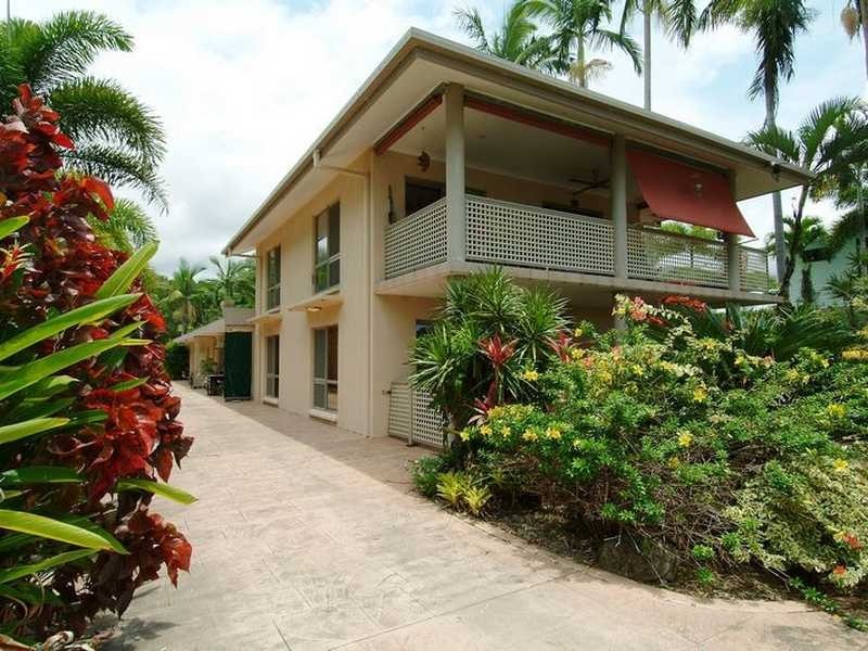 2/39 Arlington Esplanade, Clifton Beach QLD 4879