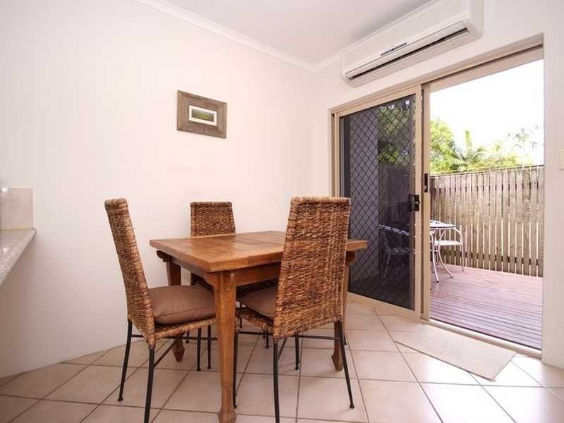 4/10 Hill Street, Cairns QLD 4870