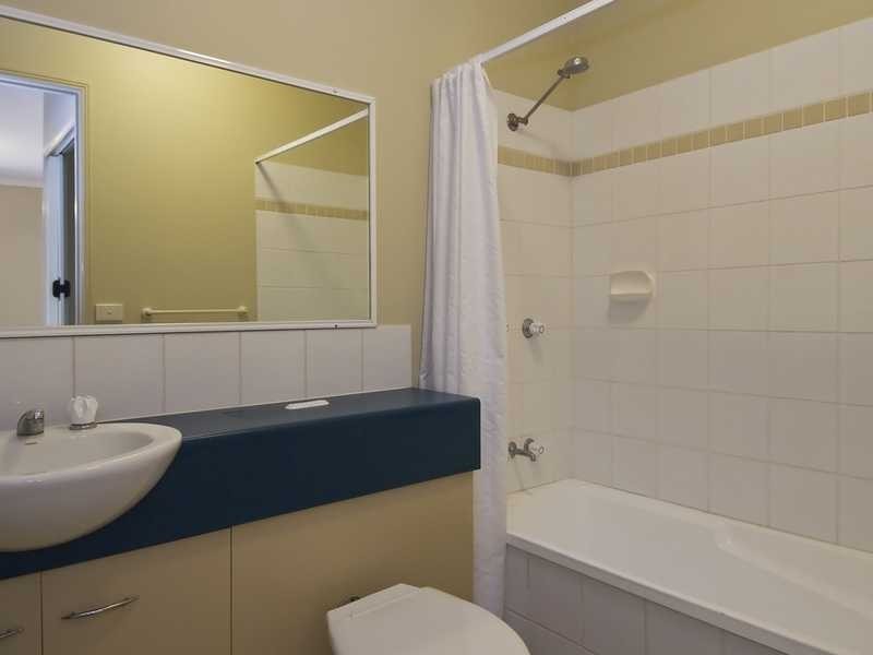 25/7a Grantala Street, Manoora QLD 4870