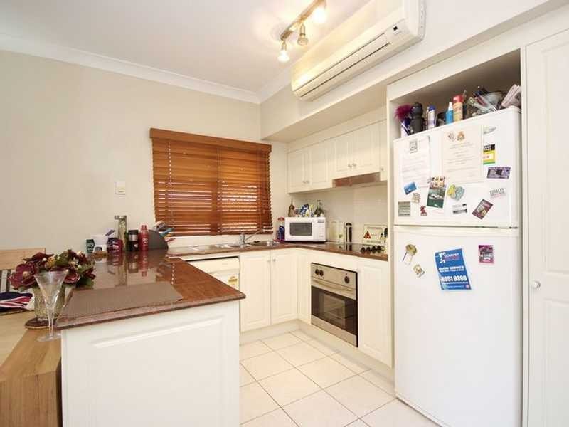 1/293 Esplanade, Cairns North QLD 4870