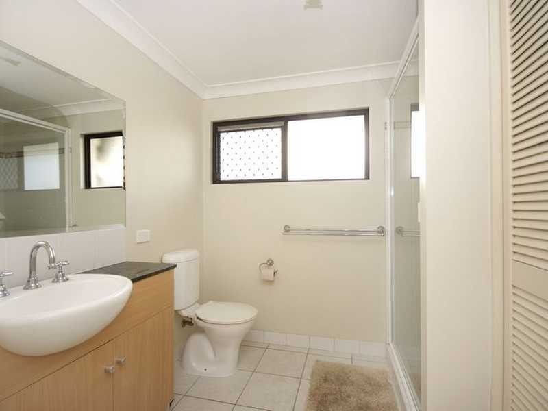 1/293 Esplanade, Cairns North QLD 4870