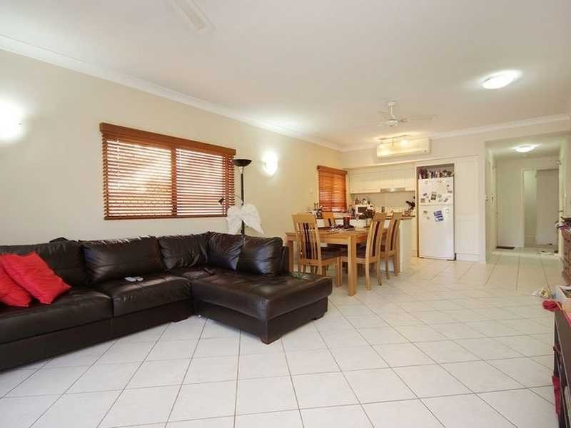 1/293 Esplanade, Cairns North QLD 4870