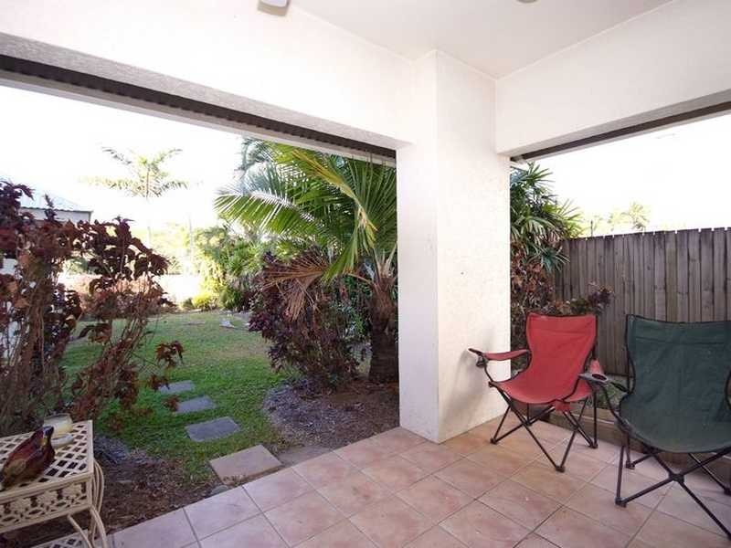 1/293 Esplanade, Cairns North QLD 4870