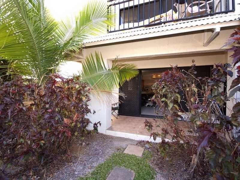 1/293 Esplanade, Cairns North QLD 4870
