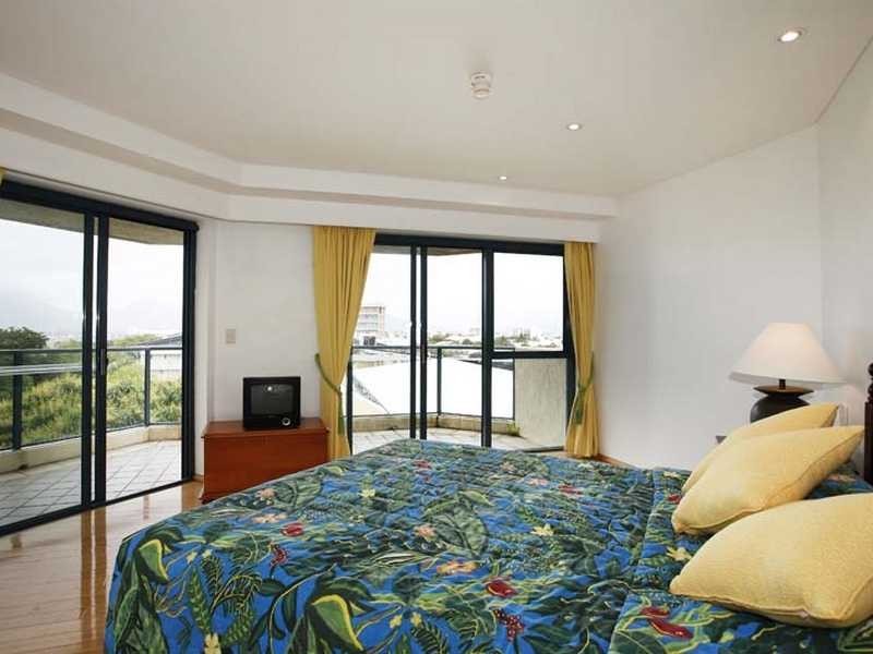 Cairns North QLD 4870