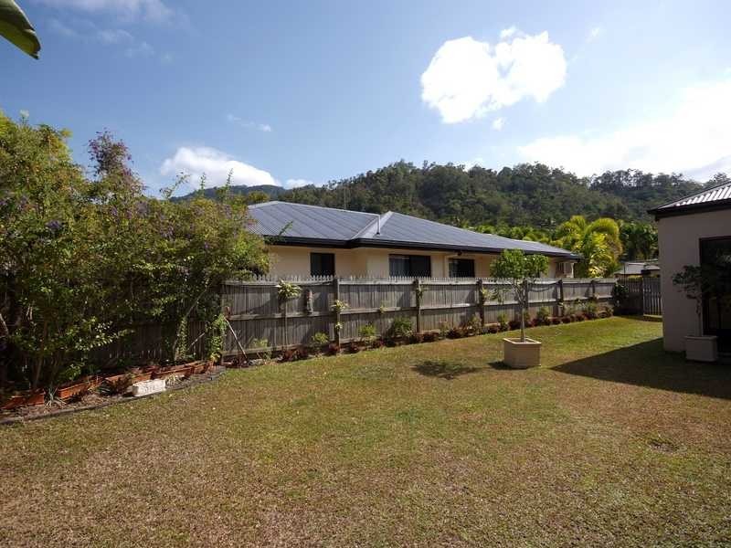 53 Chesterfield Close, Brinsmead QLD 4870