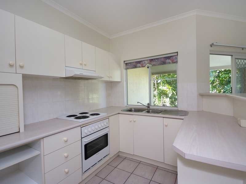 67/1 Mcgregor Street, Mooroobool QLD 4870