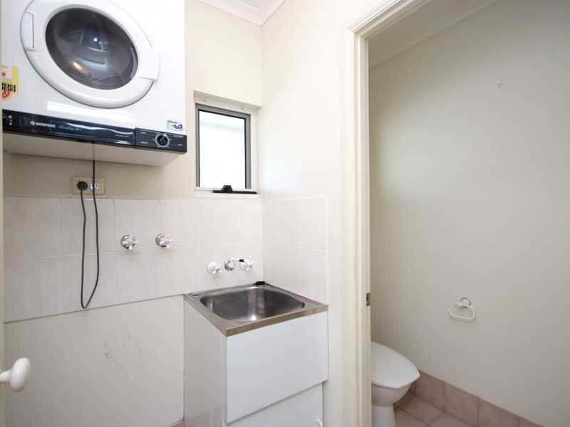 67/1 Mcgregor Street, Mooroobool QLD 4870
