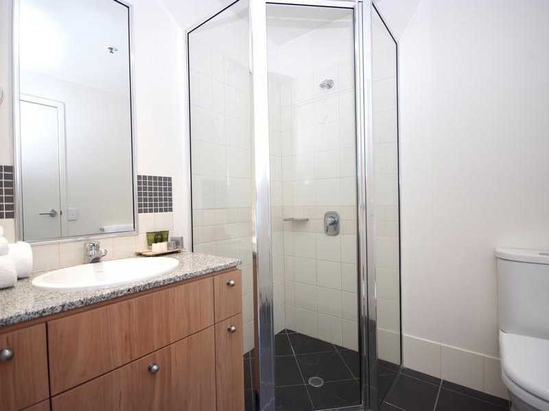 907/99 Esplanade, Cairns City QLD 4870