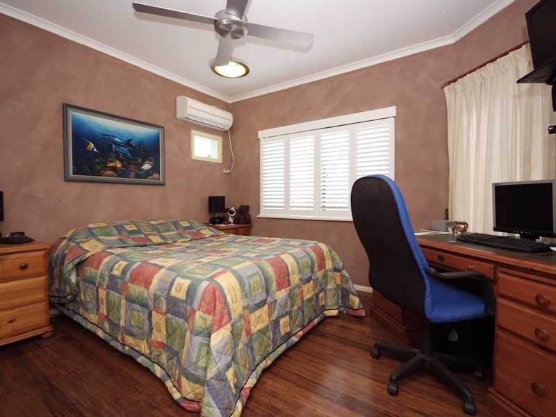 4/367 Mcleod Street, Cairns North QLD 4870