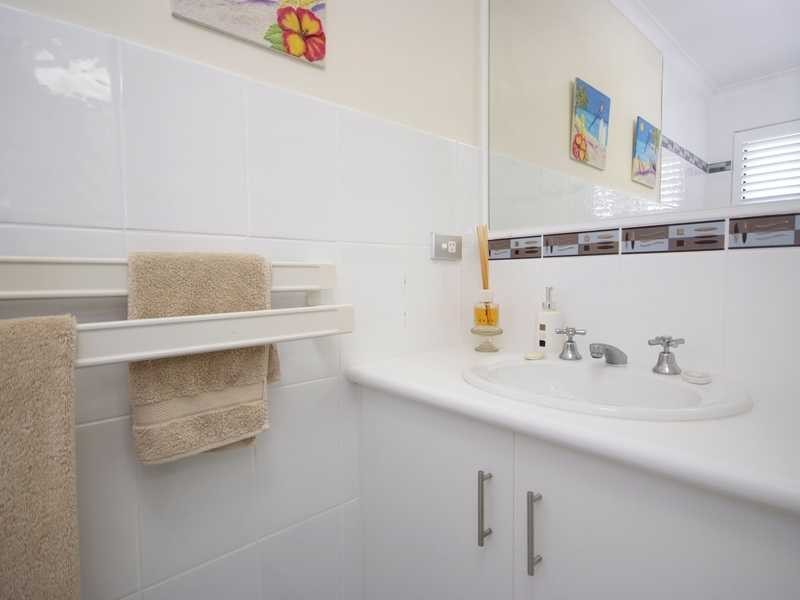 4/367 Mcleod Street, Cairns North QLD 4870