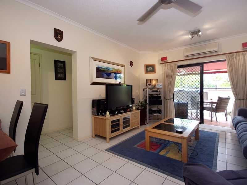 4/367 Mcleod Street, Cairns North QLD 4870