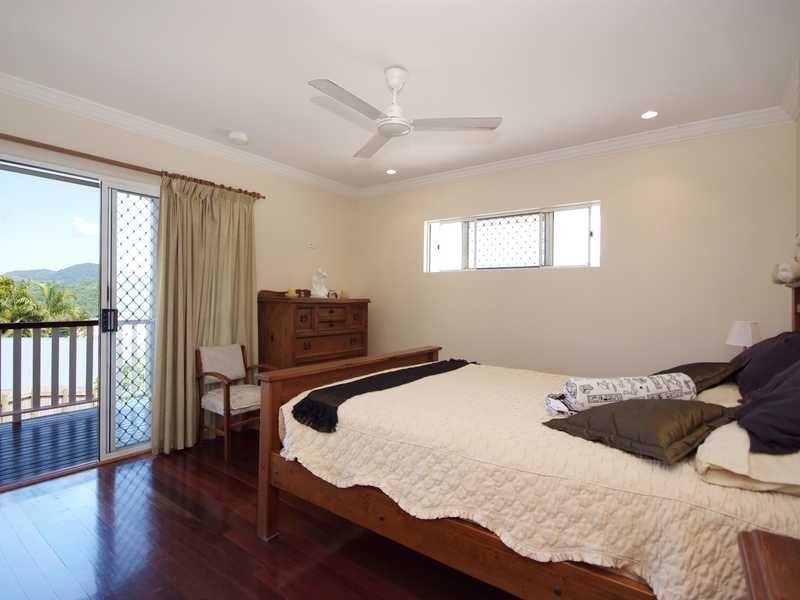 24-26 Terminalia Street, Redlynch QLD 4870