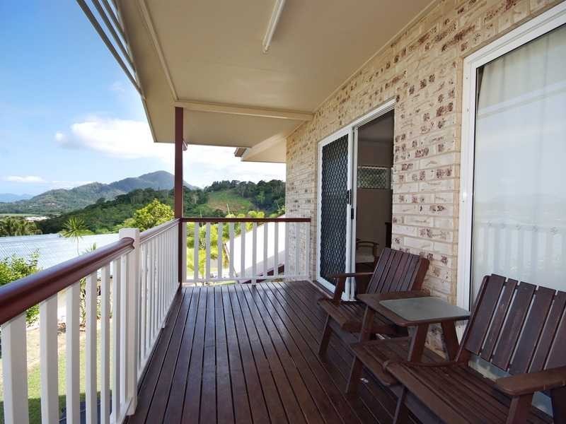 24-26 Terminalia Street, Redlynch QLD 4870