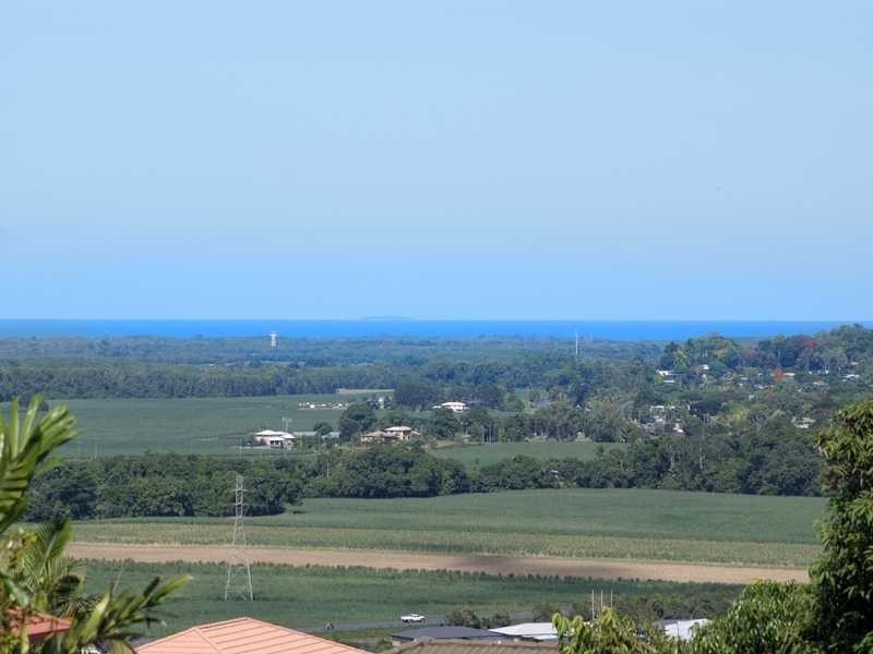 24-26 Terminalia Street, Redlynch QLD 4870