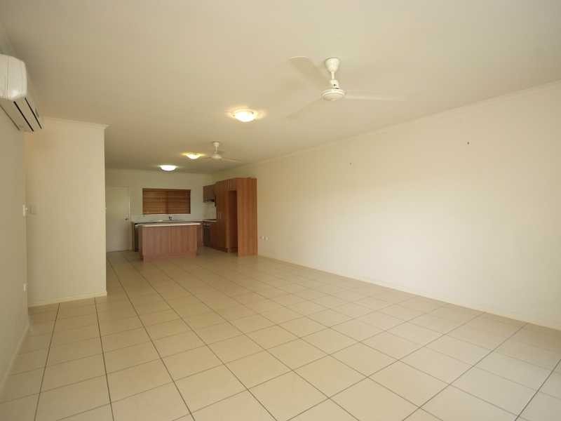 5/8 MacIlwraith Street, Manoora QLD 4870