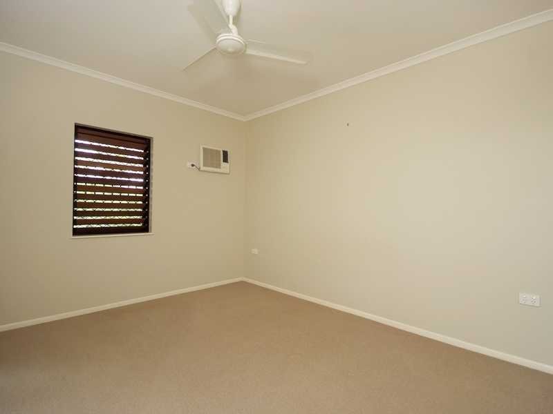 5/8 MacIlwraith Street, Manoora QLD 4870