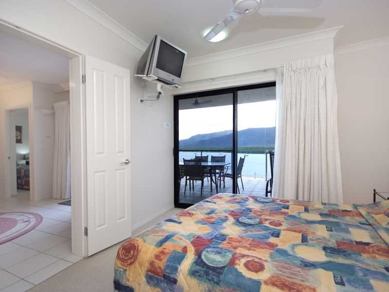803/25-27 Wharf Street, Cairns City QLD 4870