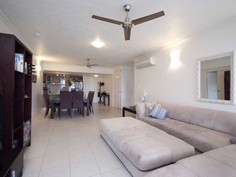 303/23 Mcleod Street, Cairns City QLD 4870