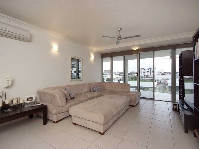 303/23 Mcleod Street, Cairns City QLD 4870