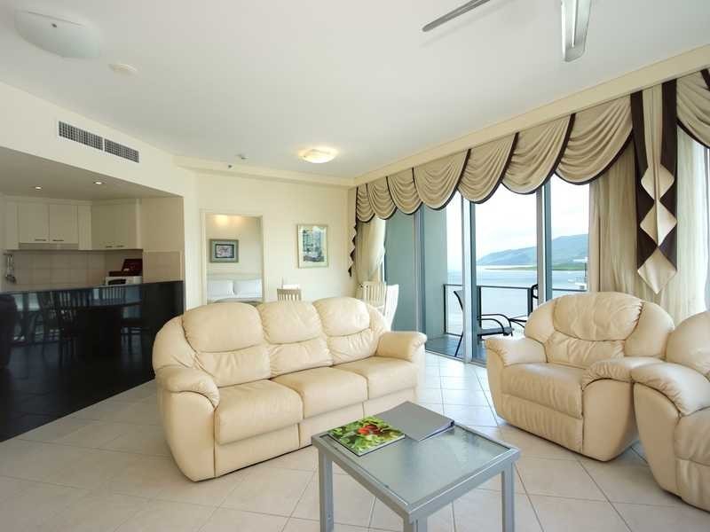 1206/99 Esplanade, Cairns City QLD 4870