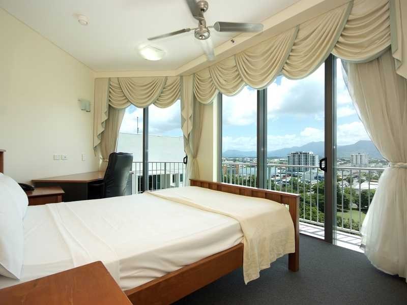 1206/99 Esplanade, Cairns City QLD 4870