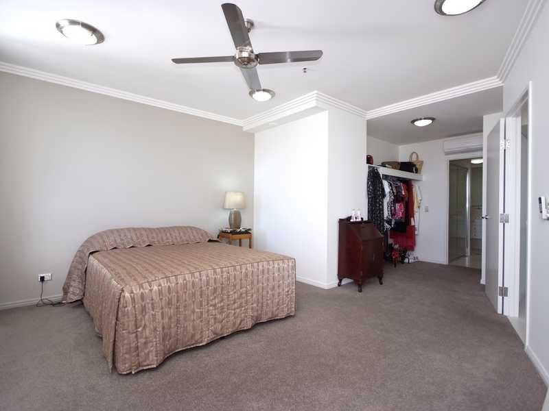 1204/58 Mcleod Street, Cairns QLD 4870