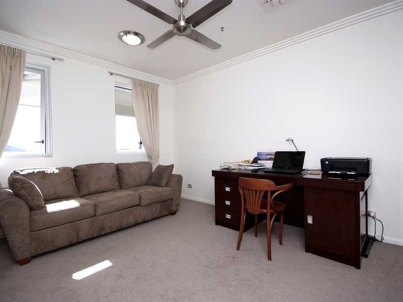 1204/58 Mcleod Street, Cairns QLD 4870