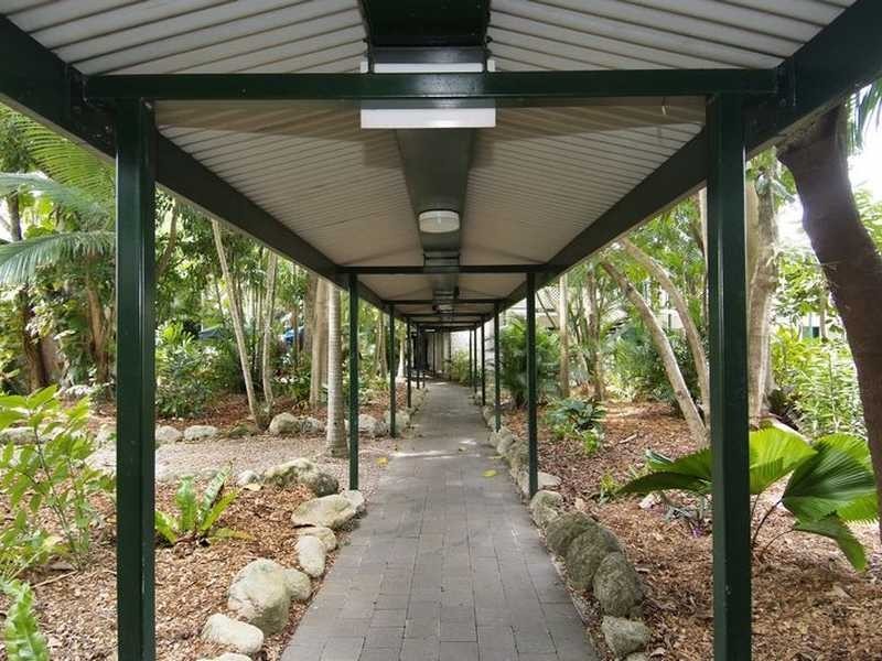 1 Anderson Road, Cairns QLD 4870