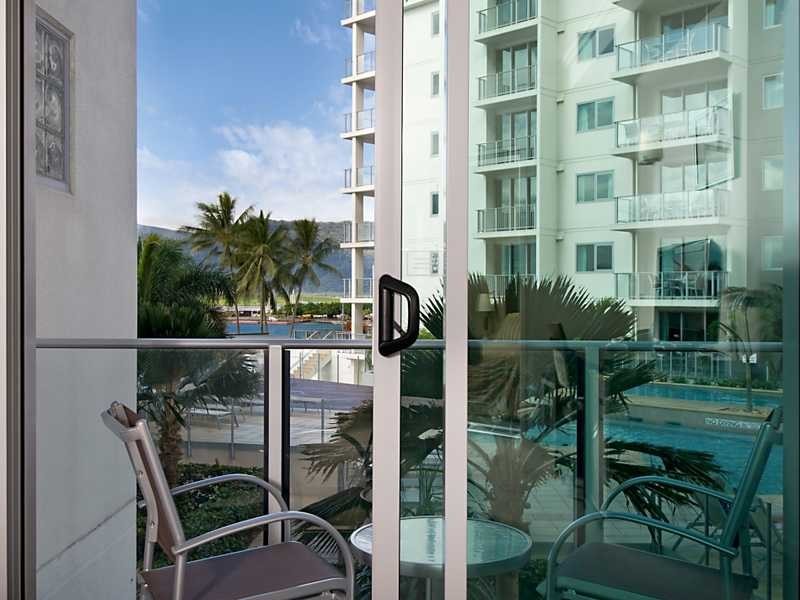 99 Esplanade, Cairns QLD 4870