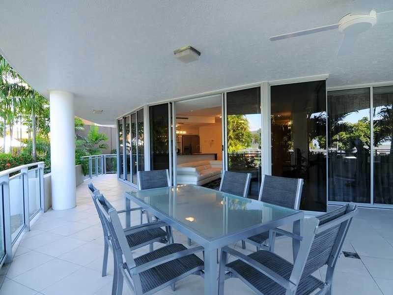 109/114-118 Abbott Street, Cairns City QLD 4870