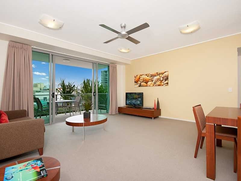 20305/99 Esplanade, Cairns City QLD 4870