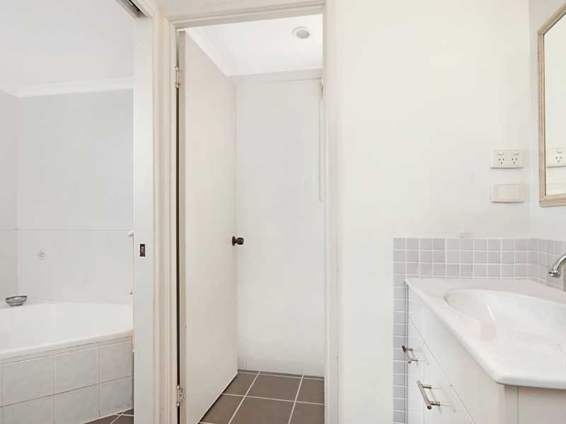 82 Minnie Street, Parramatta Park QLD 4870