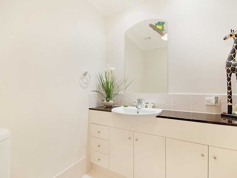 23/79 Spence Street, Cairns City QLD 4870