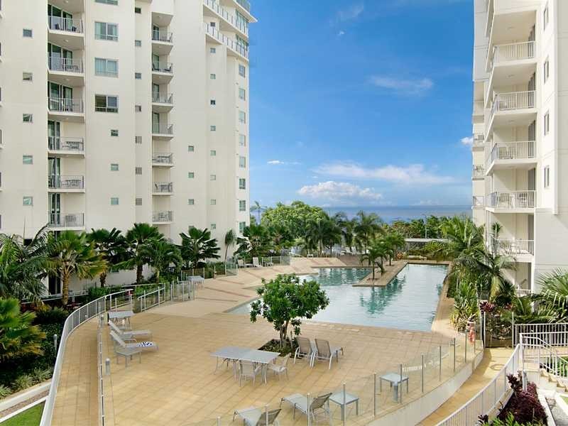 30502/99 Esplanade, Cairns City QLD 4870