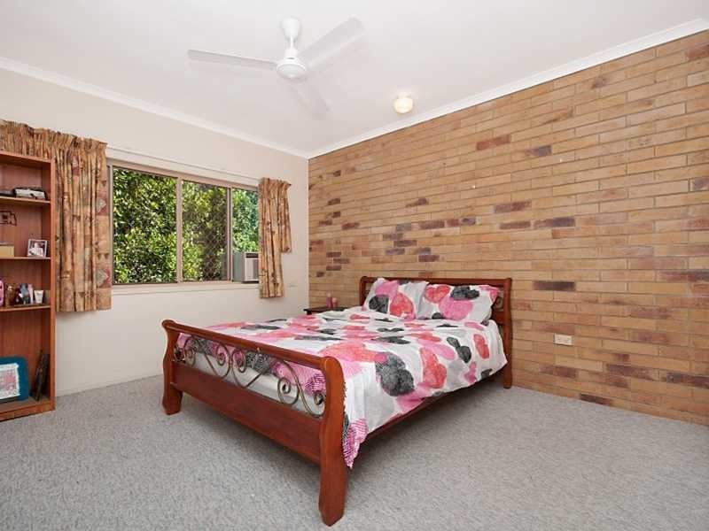 2/6 Grantala Street, Manoora QLD 4870